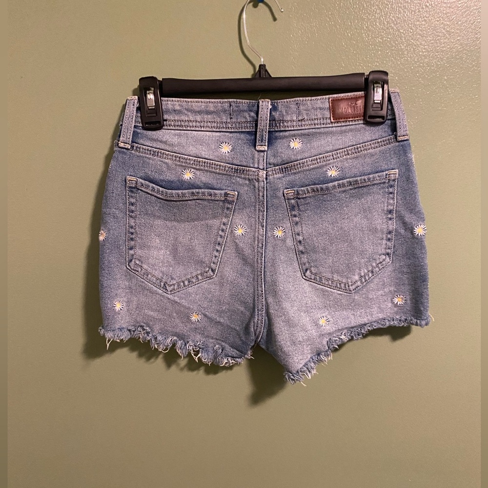 3 pack-Hollister Women's Denim Shorts - Dark Blue - Picture 9 of 10